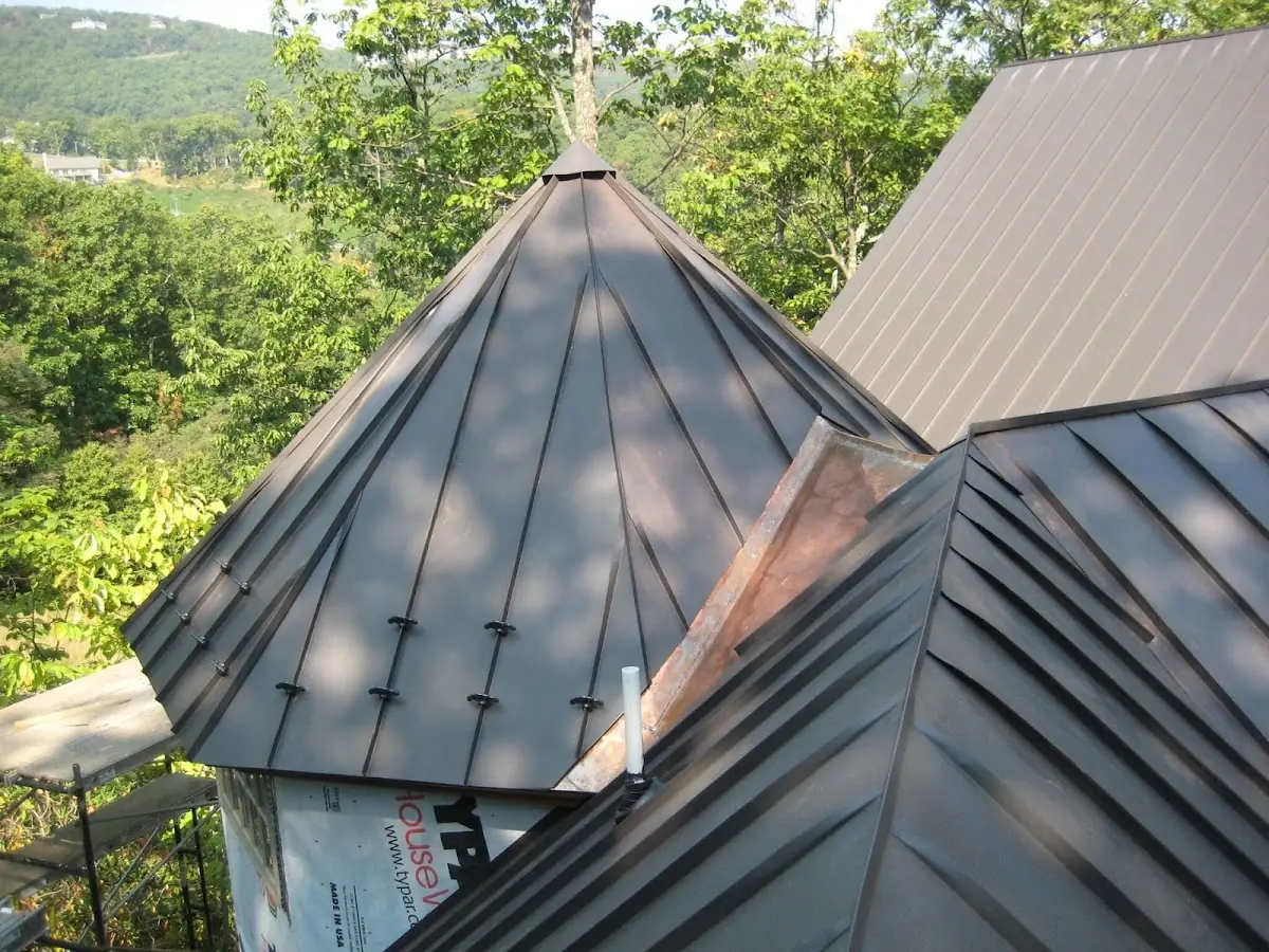Professional Gutter Cleaning by Craftsman Roofing in Sangaree